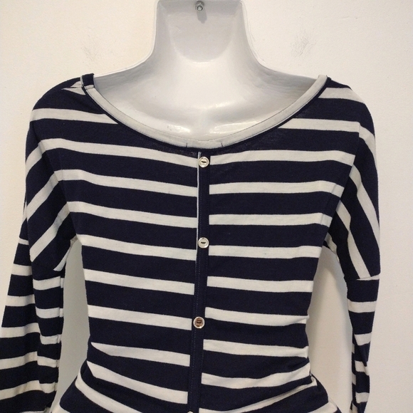 Charlotte Russe - Striped High Low Slit Shirt - Picture 7 of 11